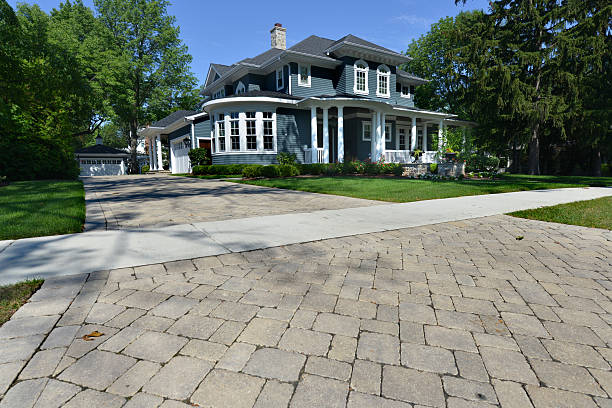 Best Luxury Driveway Paving Solutions in Englishtown, NJ